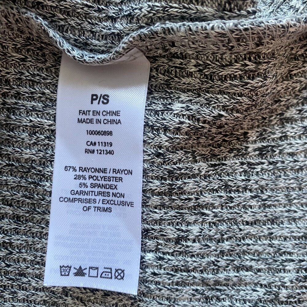 NWT Garage Salt & Pepper Grey Ribbed Tie Front Crop Top Women's Size Small - Picture 6 of 6
